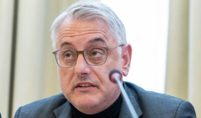 Prebiličevi nočejo s Hanom, bi pa vključili Stranko generacij