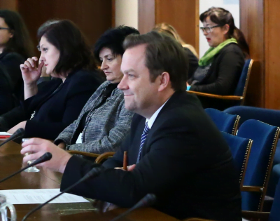 Zakaj sta od Fajonove k Presičku šla dva milijona evra?