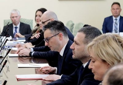 Izbira Poklukar: Po obrambi bo Črnčec vodil še notranje zadeve