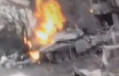 Zagorel še en T-90M Proryv-3, kolone avtobusov za Wagner, ruska letala se bližajo