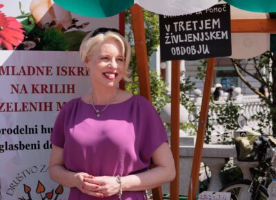 Vladajoči pozabili na upokojence in morali goljufati za dober cilj