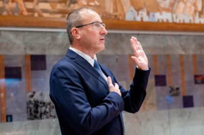 Zasebni posli: Policija ne sme povedati, ali so na TVS iskali Možino ali Rebernikovo. Je pa v ozadju tožilstvo.