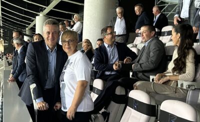 MUSARJEVA IN GOLOB NAS V TUJINI SRAMOTITA