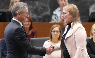 Golob in Čalušičeva “špricala” glasovanje o prepovedi referenduma