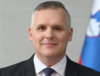 Vlada anonimno brani Tino Sršen: Laži, ki spominjajo na medijski linč