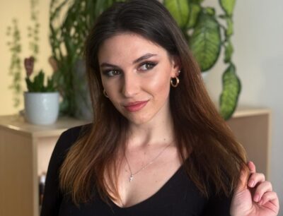 Ob korupciji slavimo splave, oglasila se je…