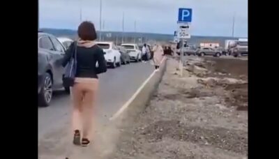 Lepe rafinerije lepo gorijo, vse bliže Moskvi brez bencina