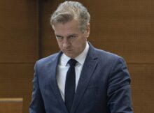 Svoboda daleč za SDS, Goloba lahko reši le še Logar