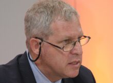 GOLOB V PASTI LASTNEGA SPINA? Eiland ni "genocidni agent", je arhitekt umika iz Gaze